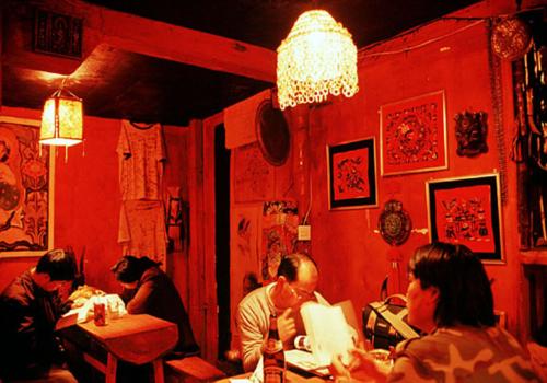 西藏旅行者酒吧設計效果圖