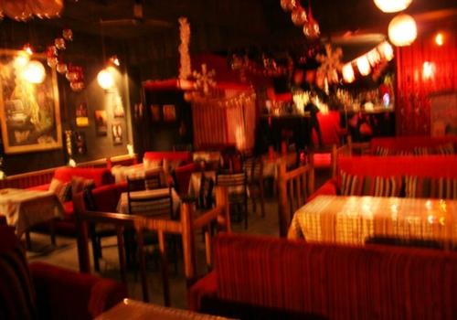 藏區(qū)最富有情調(diào)的酒吧設(shè)計(jì)效果圖－－潮濕的橋