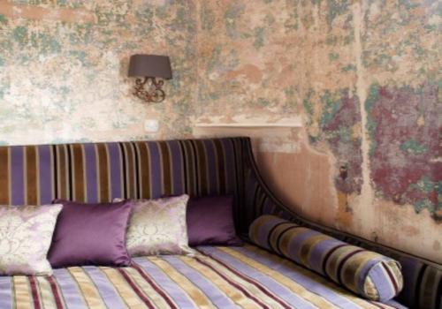 粗糙的奢華酒店設(shè)計效果圖