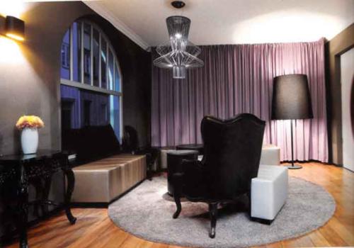 多位大師傾情打造的德國(guó)ＦｏｕＦｏｕ酒吧設(shè)計(jì)效果圖