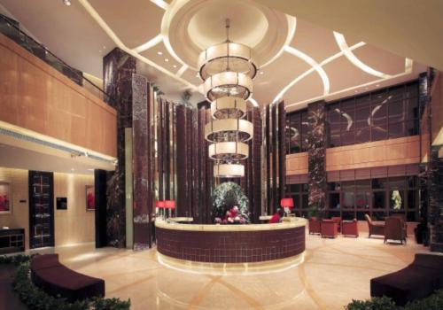 都市背景下的上海明悅大酒店設(shè)計(jì)效果圖欣賞