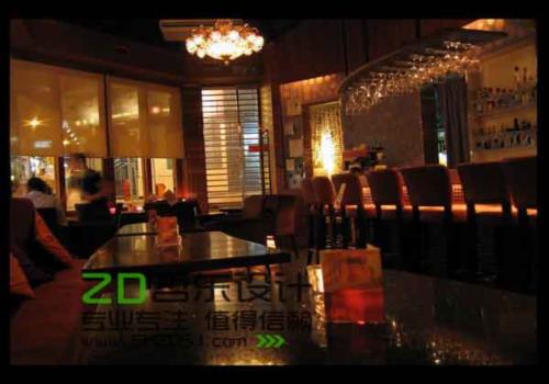 光與影的流動(dòng)舞曲　?。蹋濉。模澹螅簦椋罹瓢稍O(shè)計(jì)