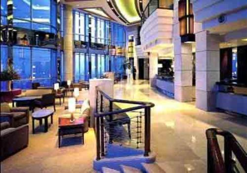 巔峰之作：上海九重天酒吧設(shè)計　　世界最高的酒吧