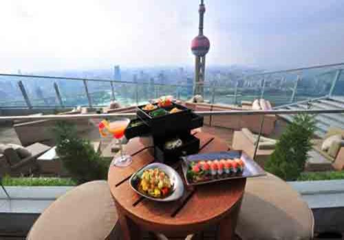 最獨特景觀餐廳獎--上海Flair頂層餐廳酒吧設(shè)計欣賞