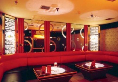 昆都top one慢搖吧設(shè)計