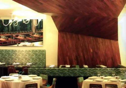 建筑與室內(nèi)結(jié)合的個性小酒吧設(shè)計　　波斯卡酒吧設(shè)計效果圖欣賞