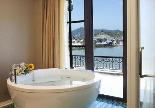 東部華僑城茵特拉根礦泉SPA會(huì)所設(shè)計(jì)