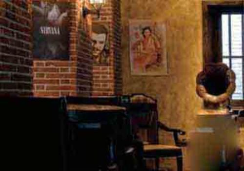 貝斯酒吧設(shè)計(jì)中的建筑藝術(shù) 不著痕跡的音樂(lè)酒吧設(shè)計(jì)欣賞