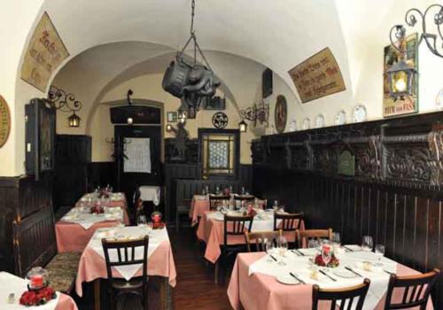 酒吧設(shè)計中的派對圣地 Ying Yang酒吧設(shè)計效果圖欣賞