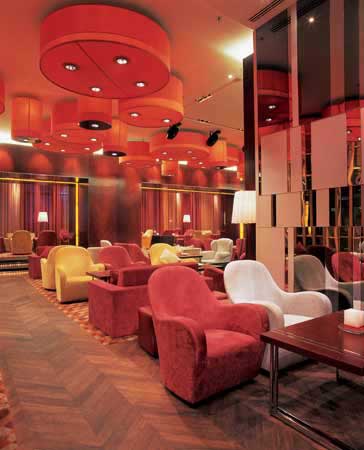 知名酒吧設(shè)計欣賞：北京炫酷吧設(shè)計圖