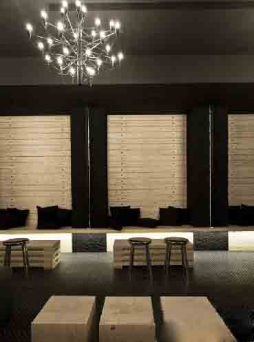 國外紅酒吧設計圖 簡單素雅的原木風格