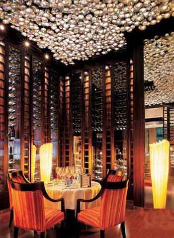 與眾不同的水晶世界 魅力水晶酒吧設計圖欣賞