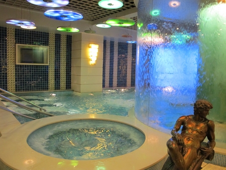 汕頭世貿水療俱樂部設計效果