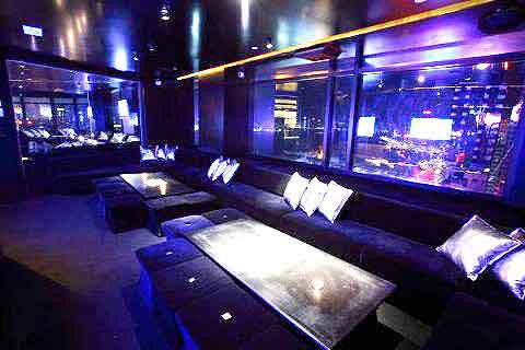 美酒配夜景 Penthouse頂樓酒吧設(shè)計圖