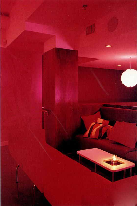 迷離雞尾酒酒吧設(shè)計(jì) 余暉酒吧設(shè)計(jì)圖欣賞