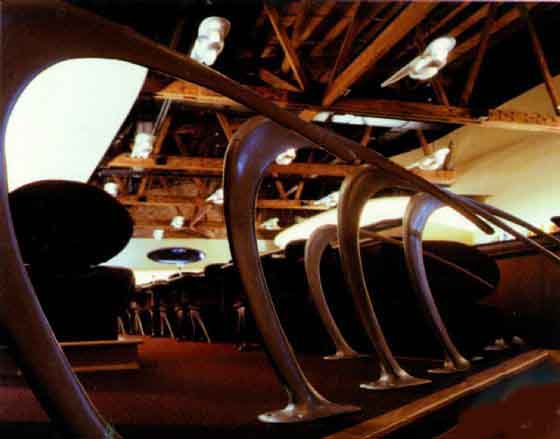 過去未來的航班 哈得遜創(chuàng)意酒吧設計圖欣賞