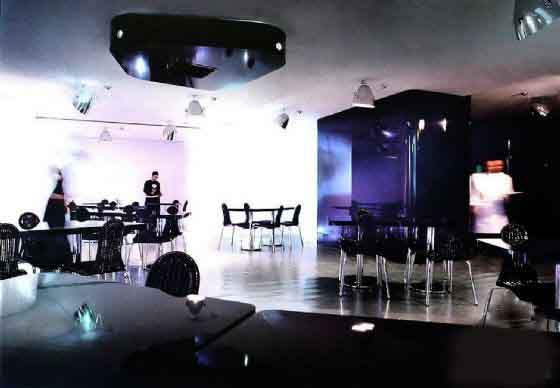 酒吧設(shè)計(jì)破繭而出 P吧酒吧設(shè)計(jì)圖