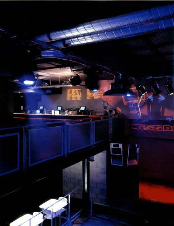 小酒吧改造設(shè)計(jì)說(shuō)明 http://www.m.fulangshop.com/jbsj/