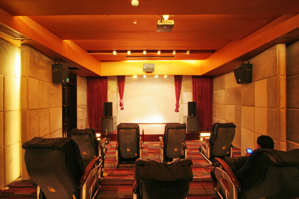 邊看電影邊按摩的恒荔灣畔私人會(huì)所設(shè)計(jì)