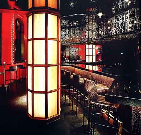 個性酒吧設(shè)計說明:非日常的酒吧設(shè)計體驗