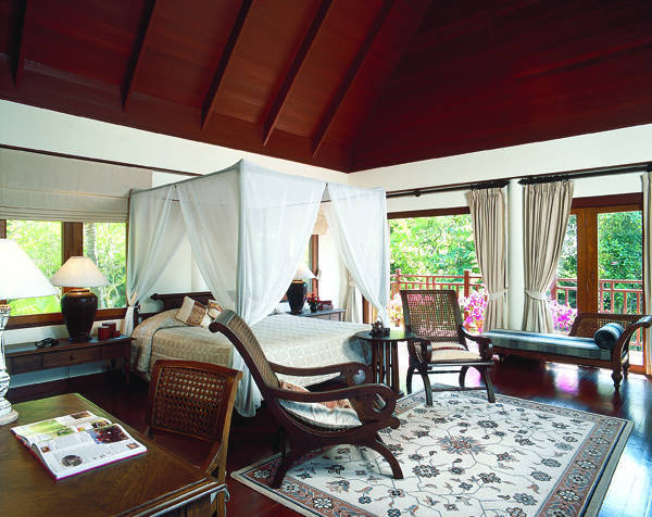 坐擁美景與奢華 泰國蘇梅島班達靈巖洲際酒店設(shè)計欣賞