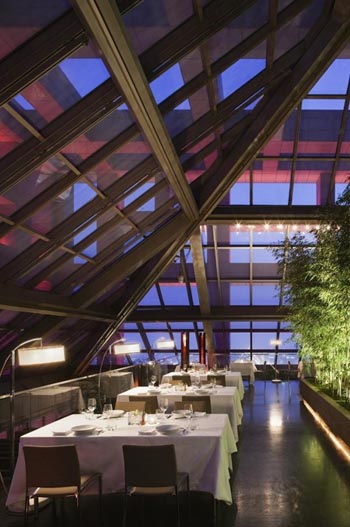 酒店設計欣賞:情人節(jié)預訂酒店餐廳第一站