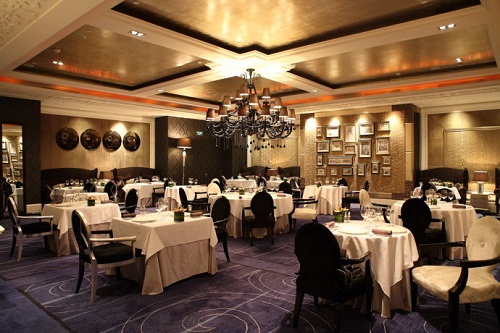 萬達(dá)索菲特法餐廳:品位酒店餐廳設(shè)計(jì)奢華典雅