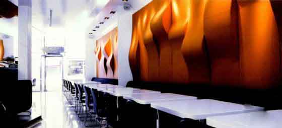 國外酒吧設(shè)計(jì)圖欣賞 supergeil酒吧設(shè)計(jì)惹人愛