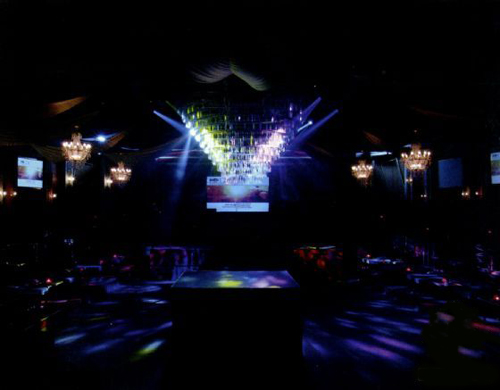 電影院變夜總會(huì)  克利絲特格拉姆酒吧設(shè)計(jì)圖欣賞