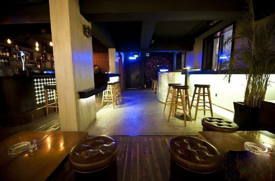 游戲入駐酒吧引老外關(guān)注  上海特色游戲主題酒吧設(shè)計(jì)圖欣賞