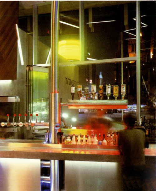 運(yùn)輸樞紐站  Transport主題酒吧設(shè)計(jì)圖欣賞