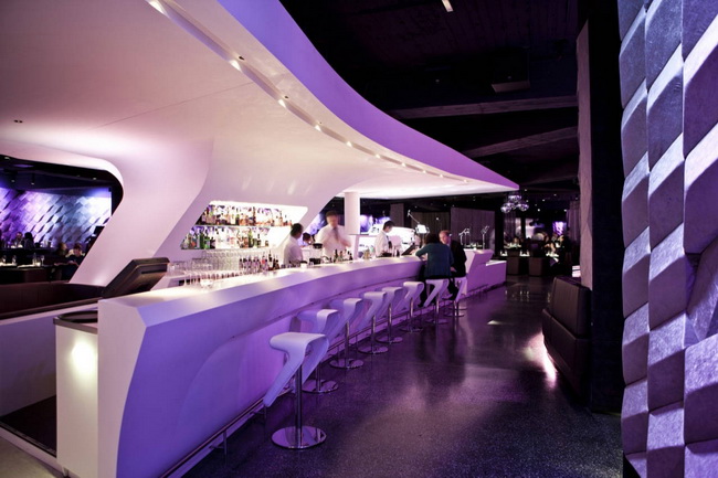 紫色個(gè)性酒吧設(shè)計(jì)迷情  阿爾貝蒂娜酒吧設(shè)計(jì)圖欣賞