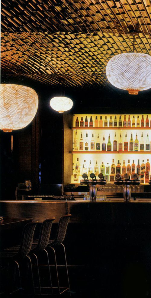 閣樓和第八平房酒吧設(shè)計(jì)圖欣賞