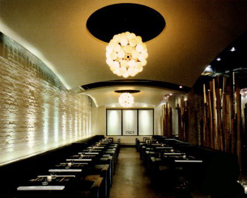 精致雞尾酒酒吧空間  Rain酒吧設(shè)計(jì)圖欣賞