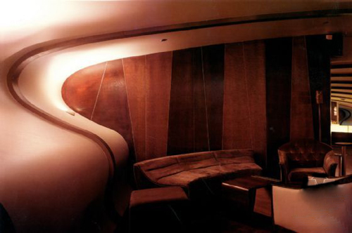 主題酒吧設(shè)計(jì)極簡(jiǎn)主義  Bond休閑酒吧設(shè)計(jì)圖欣賞