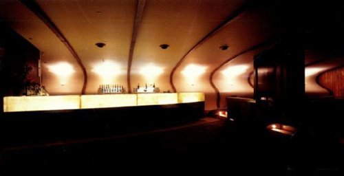 主題酒吧設(shè)計(jì)極簡(jiǎn)主義  Bond休閑酒吧設(shè)計(jì)圖欣賞