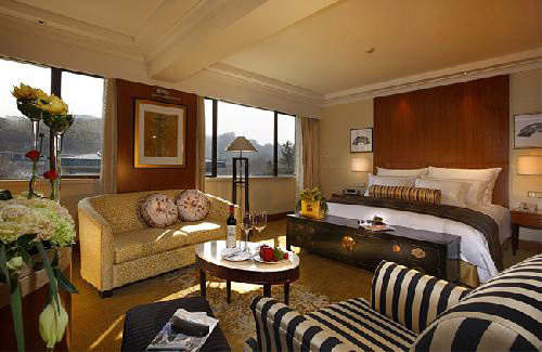 哲東酒店設(shè)計喜報：黃龍飯店獲得“國際五星鉆石獎” 