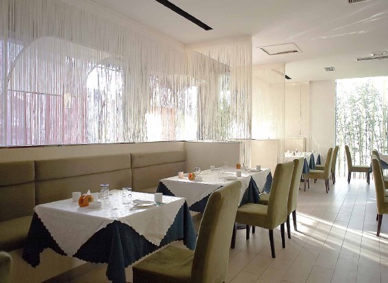 餐飲會所設(shè)計效果圖