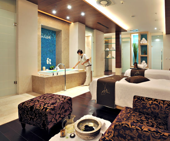 水療會所設(shè)計效果圖欣賞