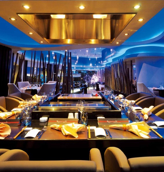 餐飲會所設(shè)計效果圖