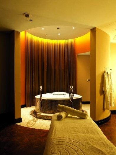 水療會所設(shè)計效果圖