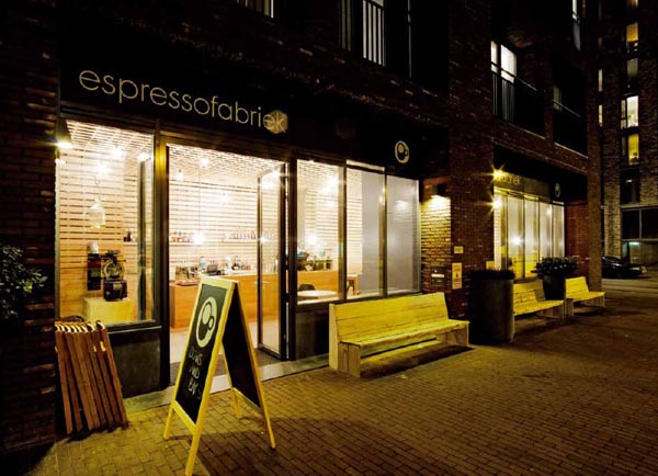 國外時(shí)尚酒吧設(shè)計(jì)圖欣賞 獨(dú)樹一幟的酒吧裝飾設(shè)計(jì)