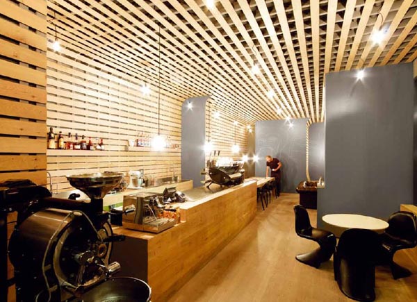 國外時(shí)尚酒吧設(shè)計(jì)圖欣賞 獨(dú)樹一幟的酒吧裝飾設(shè)計(jì)