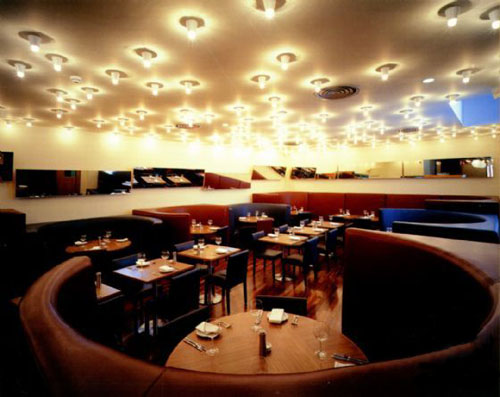 國外個性酒吧燈光設(shè)計效果圖欣賞