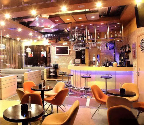 解讀VIENI酒吧設(shè)計(jì) 小清新風(fēng)格酒吧設(shè)計(jì)說(shuō)明