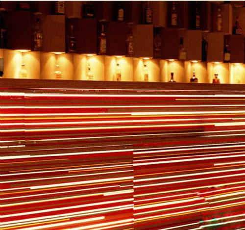 小型酒吧設(shè)計(jì) 國外創(chuàng)意酒吧燈光設(shè)計(jì)圖欣賞