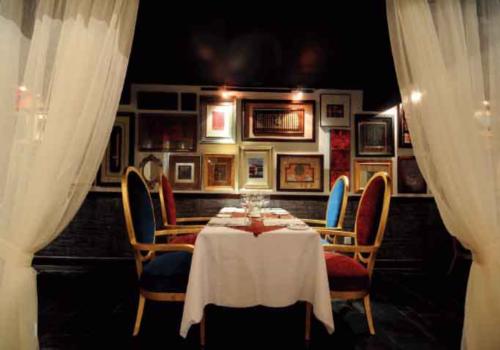 餐飲會(huì)所設(shè)計(jì)效果圖