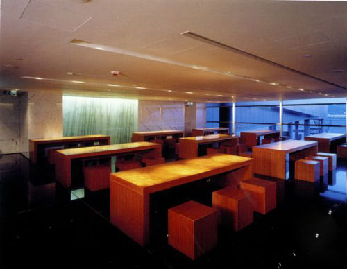 商務(wù)酒吧設(shè)計(jì)說明 碼頭酒吧設(shè)計(jì)效果圖欣賞