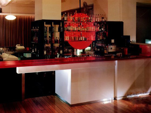 國外小酒吧設(shè)計(jì)欣賞 懷特酒吧設(shè)計(jì)圖
