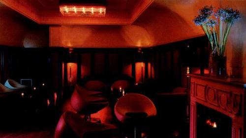 絢麗酒吧燈光設(shè)計(jì)效果圖 Nektar小酒吧設(shè)計(jì)欣賞